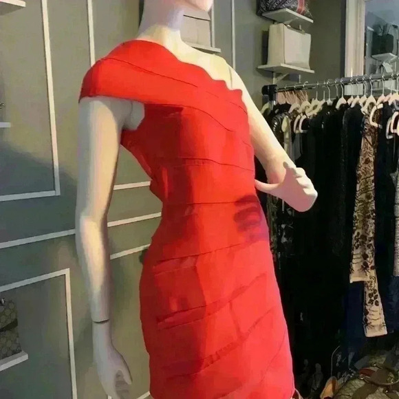 WOW Couture Women's Sweetheart Block RED Bandage Dress Size Large - Picture 3 of 11